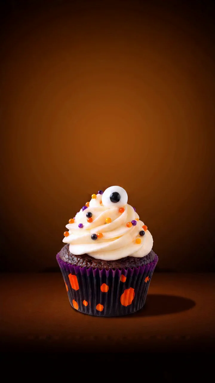Spooky Halloween Cupcake Video Ads